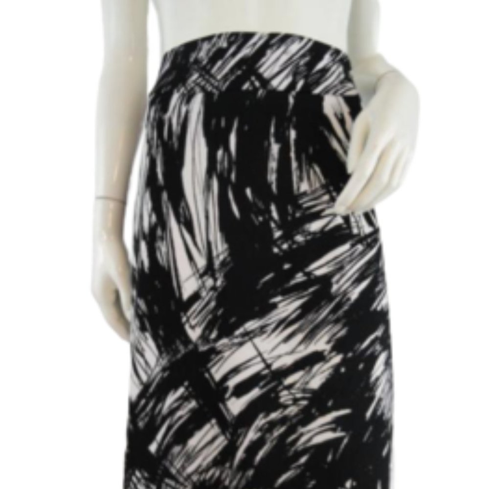 Adrienne Vittadini Skirt Black & White